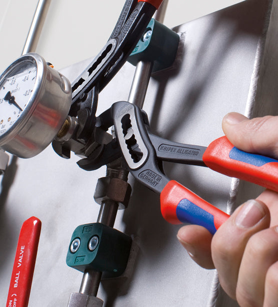 Knipex Alligator® Water Pump Pliers 10" 88 02 250