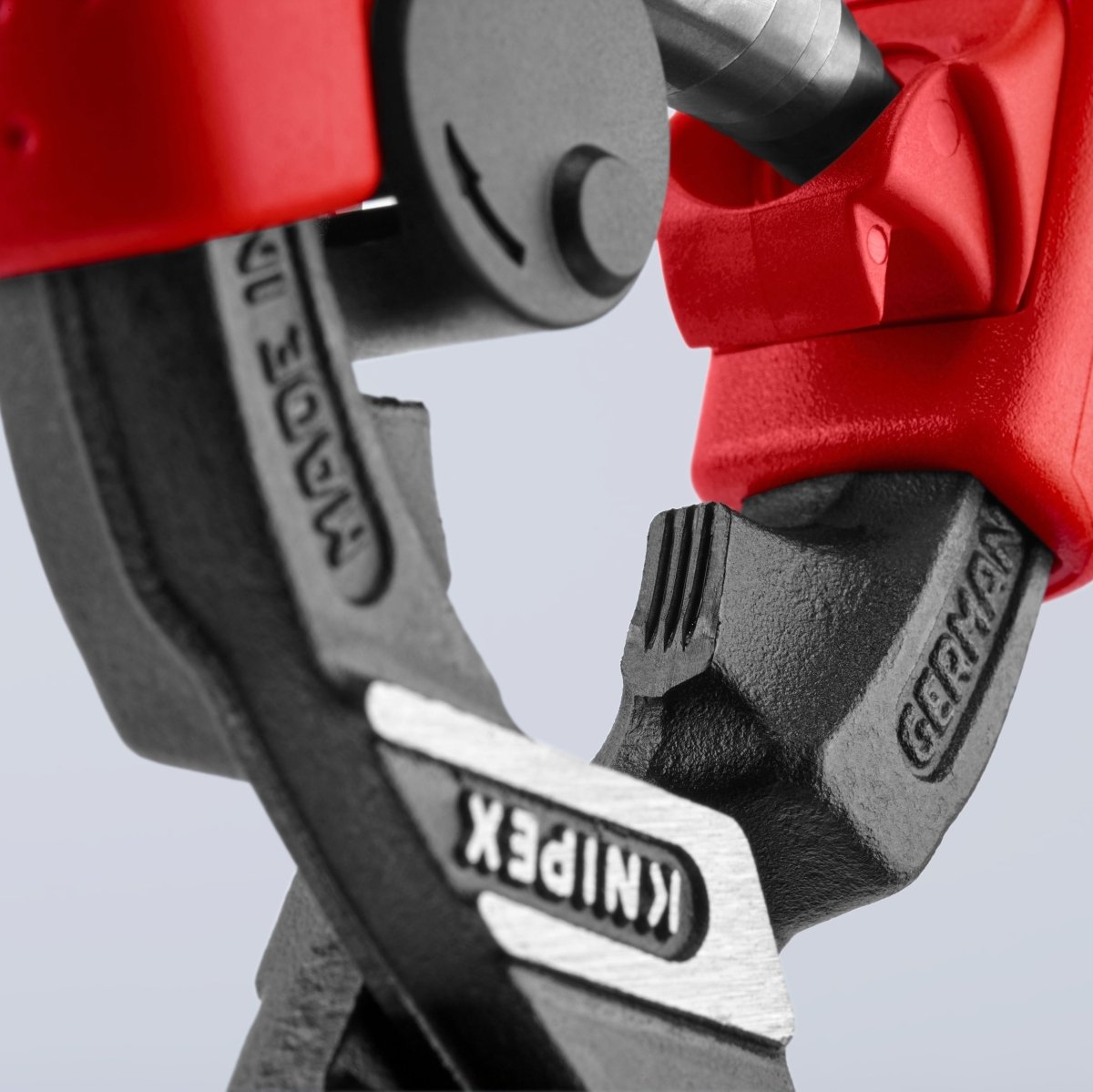 Knipex CoBalt® High Leverage Compact Bolt Cutters 8" 71 32 200 - Mr. Tools