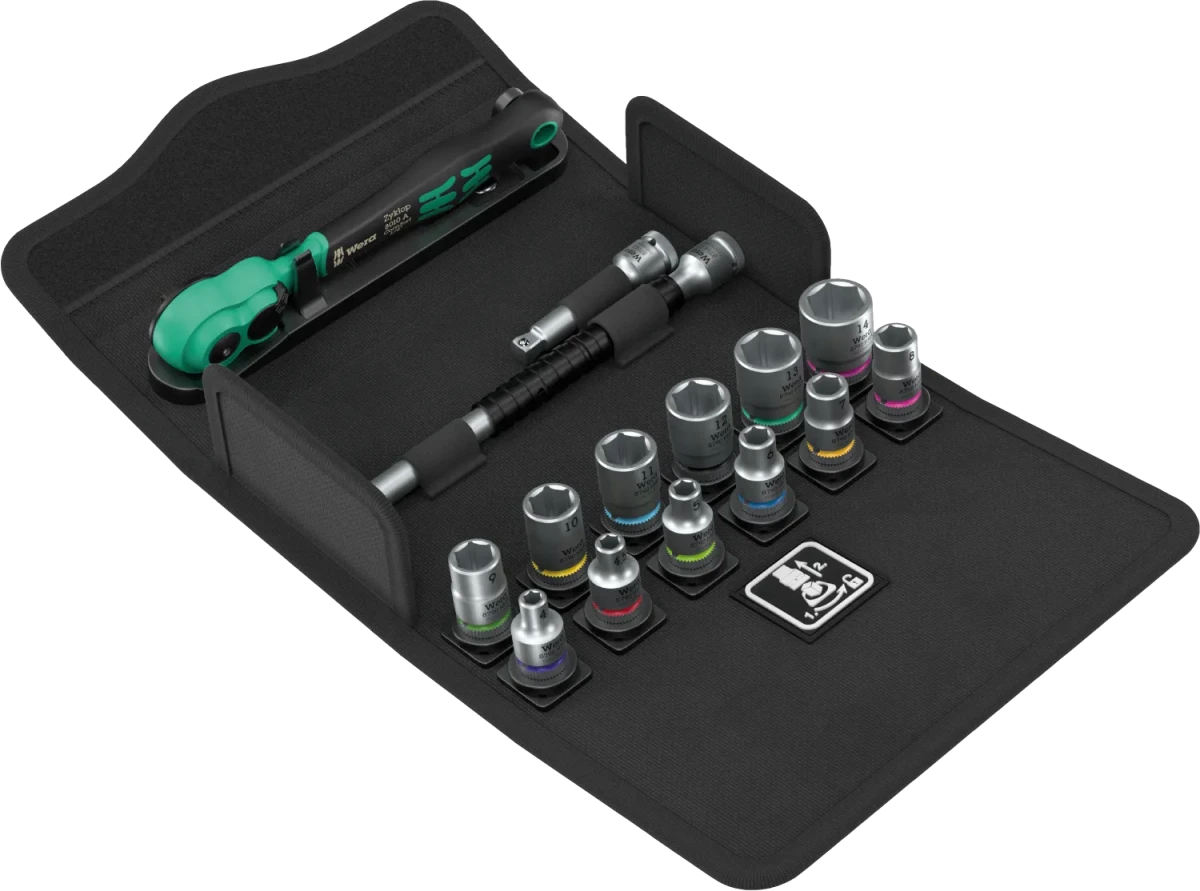 Wera 8100 SA 13 Zyklop Comfort 1/4" drive metric socket set (05005111001) in a compact 15-piece textile storage case.