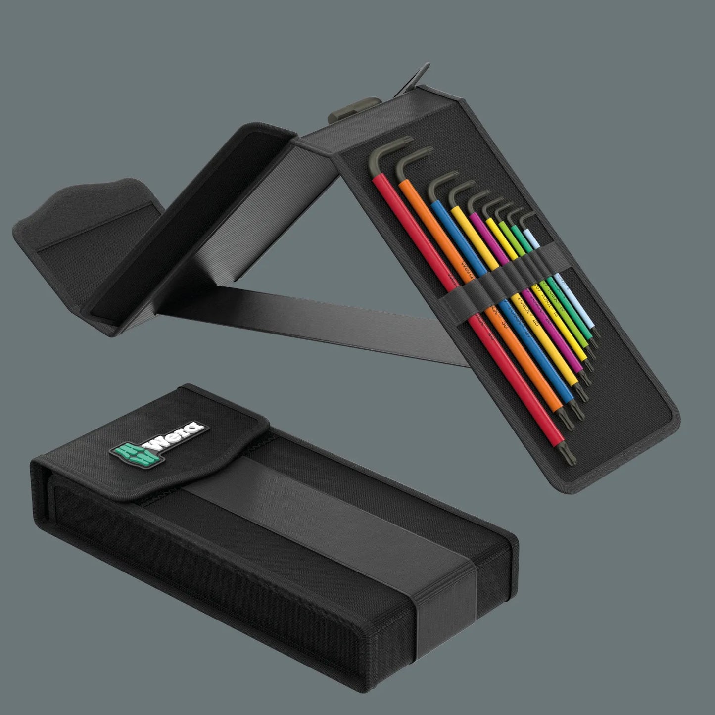 Product composite showing closed Wera textile pouch alongside open standing pouch loaded with TORX L-keys.