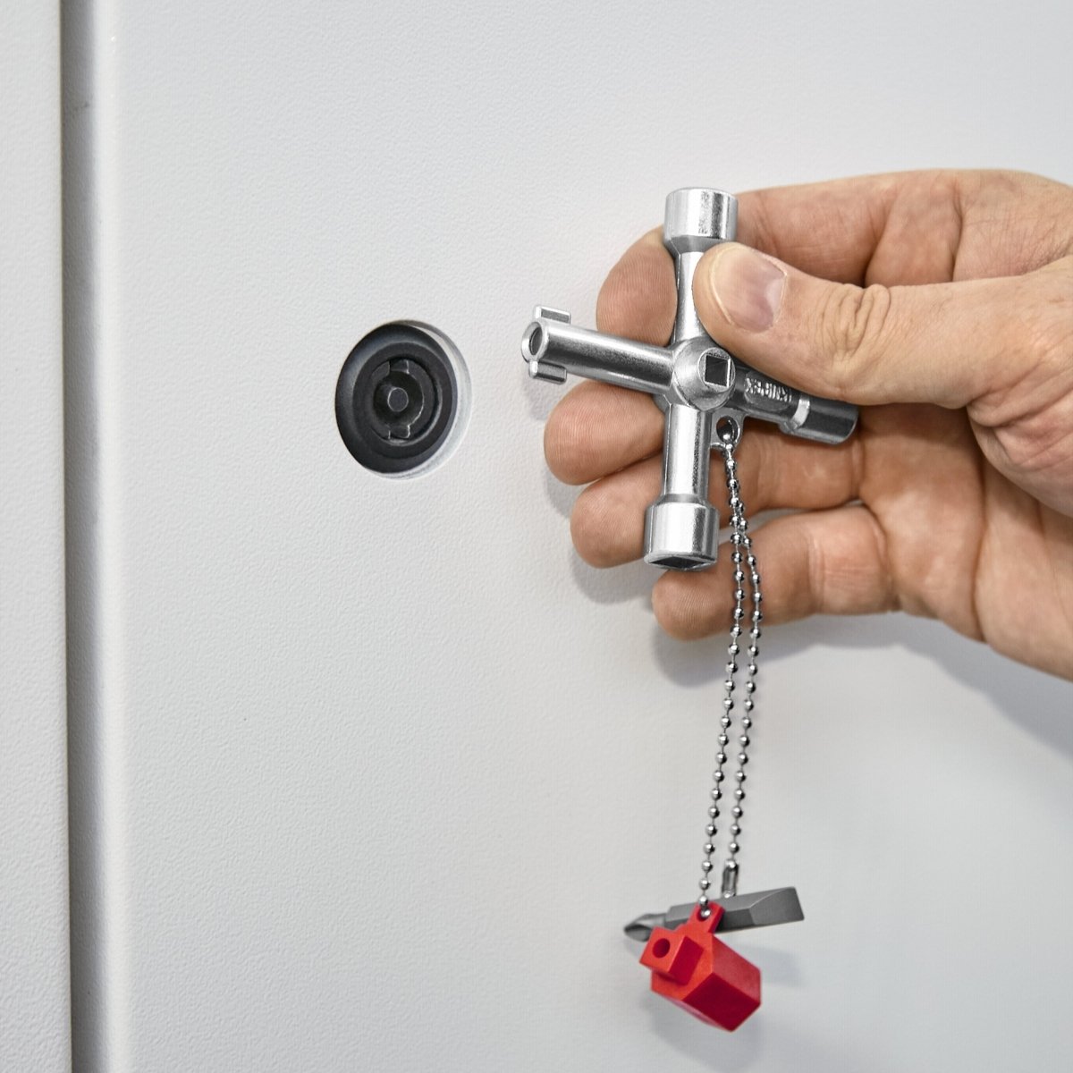 Knipex Control Cabinet Key 00 11 03 - Mr. Tools