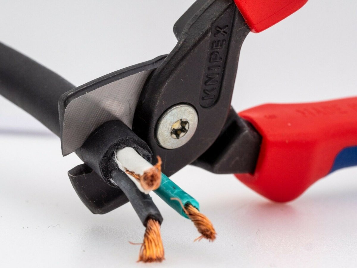 Knipex Stepcut Cutting Edge Cable Shears 6 1/4" 95 12 160 - Mr. Tools